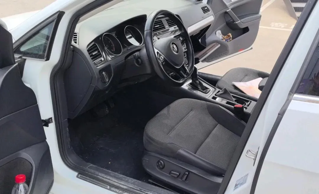 2020 Volkswagen Golf 1.4T 150HP L4 7DCT,autocango,china used car exporter,china ev exporter,chinese used car exporter,chinese used ev exporter