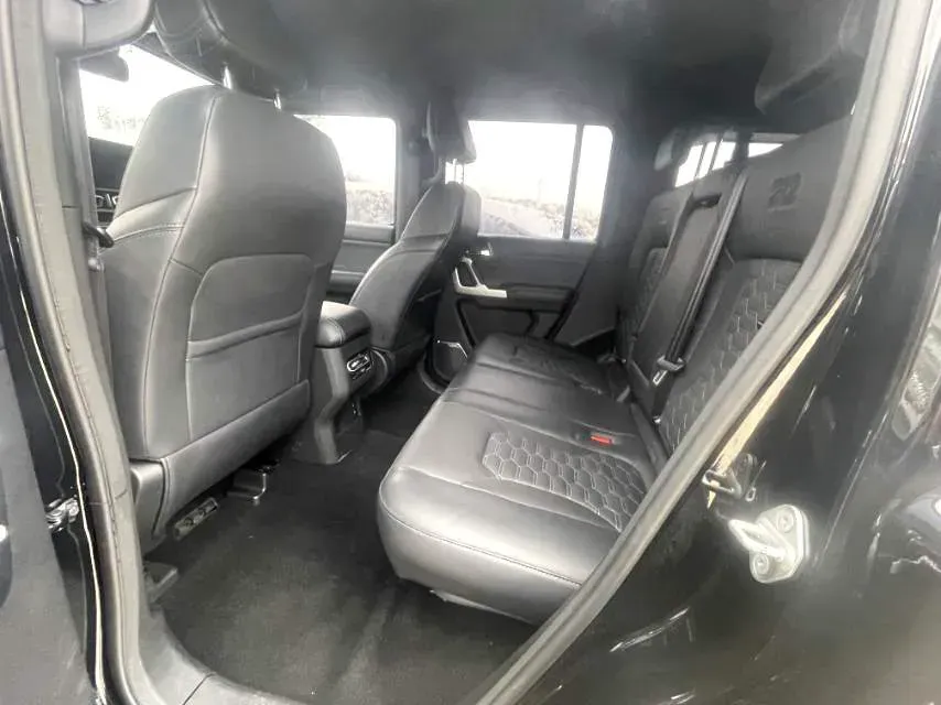 2024 212 212 T01 2.0T 252HP L4 8AT,autocango,china used car exporter,china ev exporter,chinese used car exporter,chinese used ev exporter