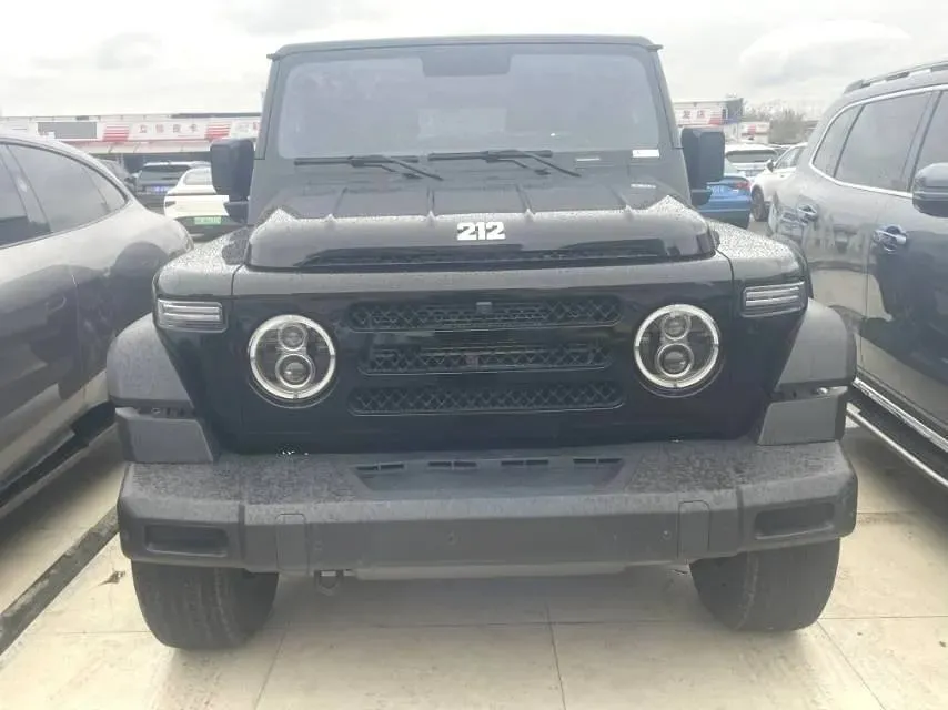 2024 212 212 T01 2.0T 252HP L4 8AT,autocango,china used car exporter,china ev exporter,chinese used car exporter,chinese used ev exporter