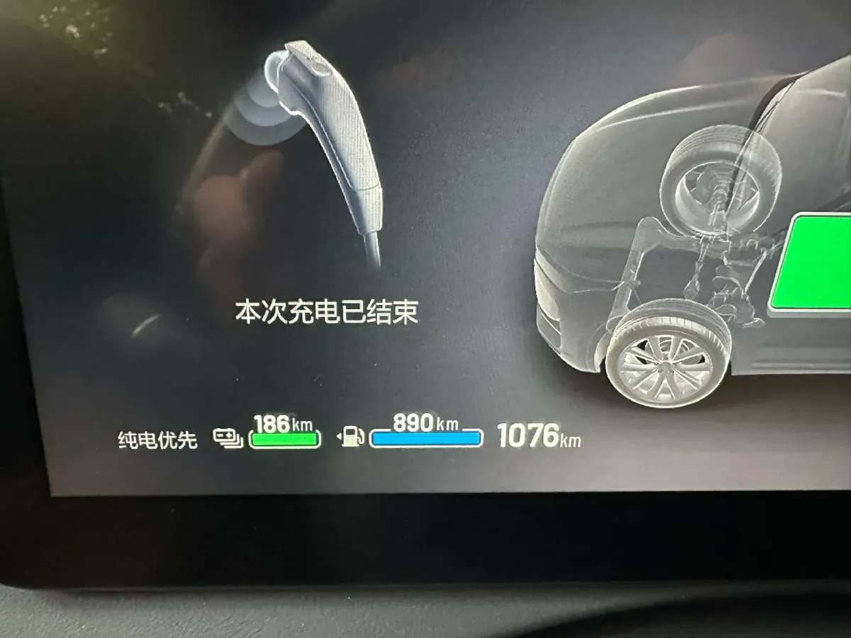 2021 Li ONE Range Extended 131HP REEV 40.5KWH,autocango,china used car exporter,china ev exporter,chinese used car exporter,chinese used ev exporter