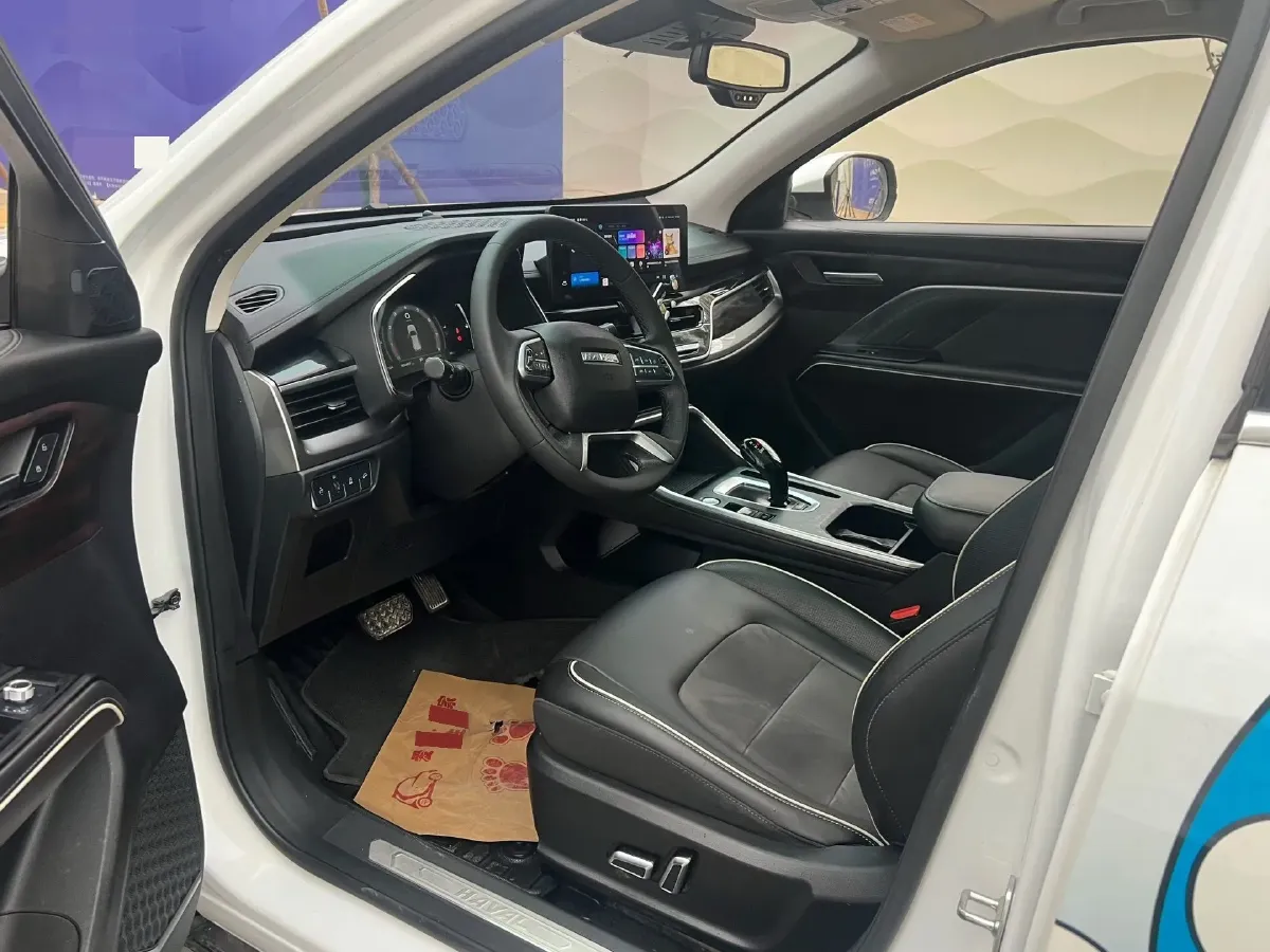 2021 Haval H6 1.5T 169HP L4 7DCT,autocango,china used car exporter,china ev exporter,chinese used car exporter,chinese used ev exporter