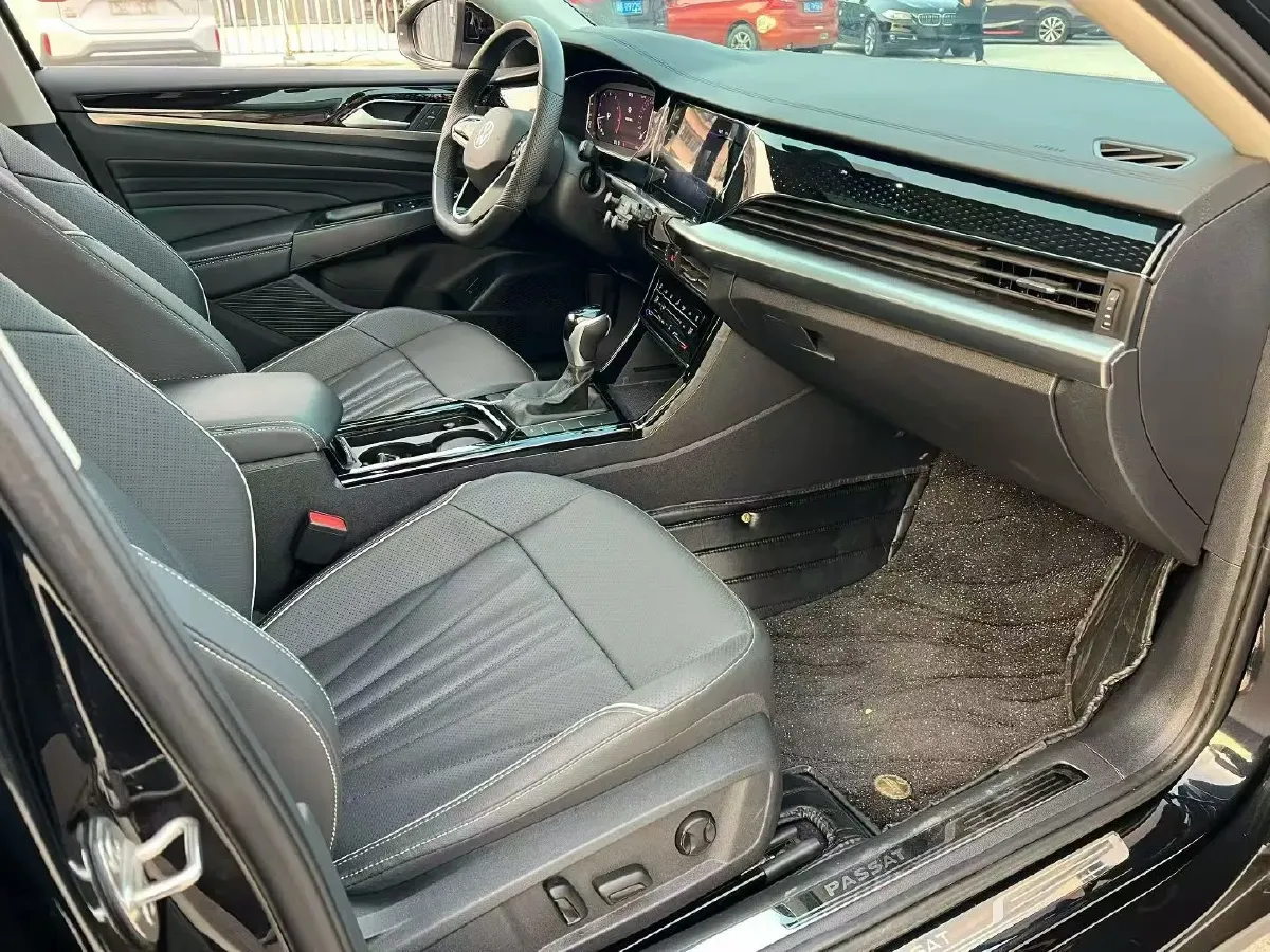 2024 Volkswagen Passat 2.0T 186HP L4 7DCT,autocango,china used car exporter,china ev exporter,chinese used car exporter,chinese used ev exporter