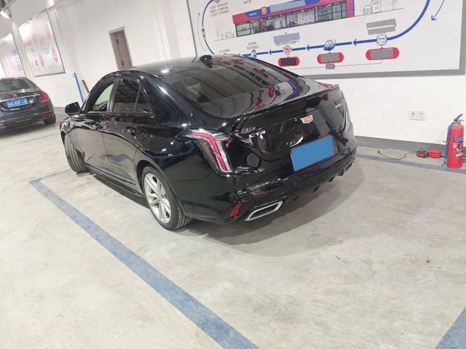 2021 Cadillac CT4 2.0T 237HP L4 8AT,autocango,china used car exporter,china ev exporter,chinese used car exporter,chinese used ev exporter
