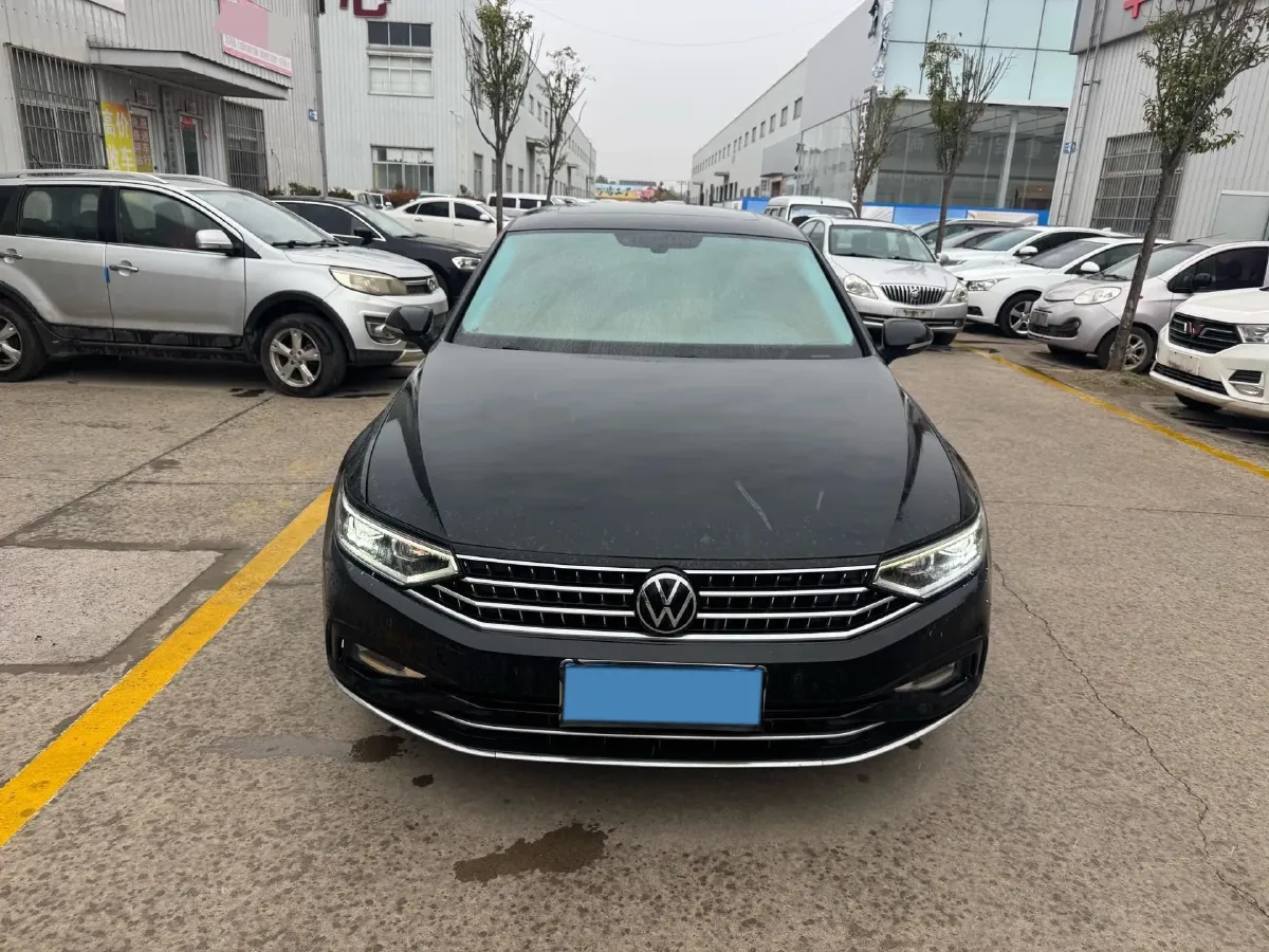 2020 Volkswagen Magotan 2.0T 186HP L4 7DCT,autocango,china used car exporter,china ev exporter,chinese used car exporter,chinese used ev exporter