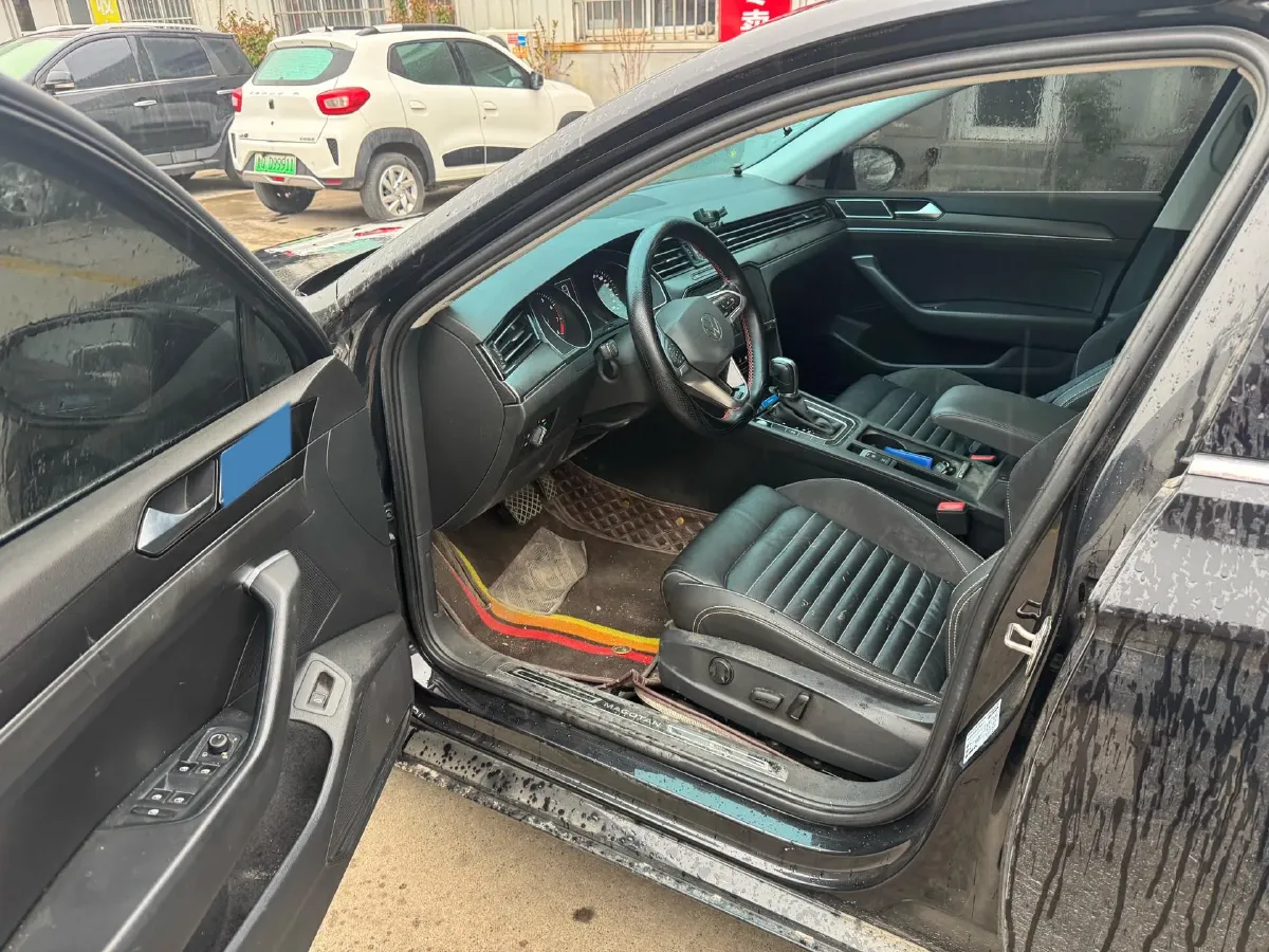 2020 Volkswagen Magotan 2.0T 186HP L4 7DCT,autocango,china used car exporter,china ev exporter,chinese used car exporter,chinese used ev exporter