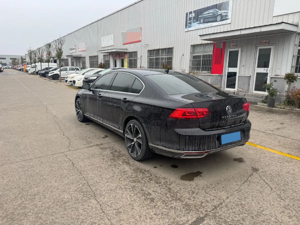 2020 Volkswagen Magotan 2.0T 186HP L4 7DCT,autocango,china used car exporter,china ev exporter,chinese used car exporter,chinese used ev exporter