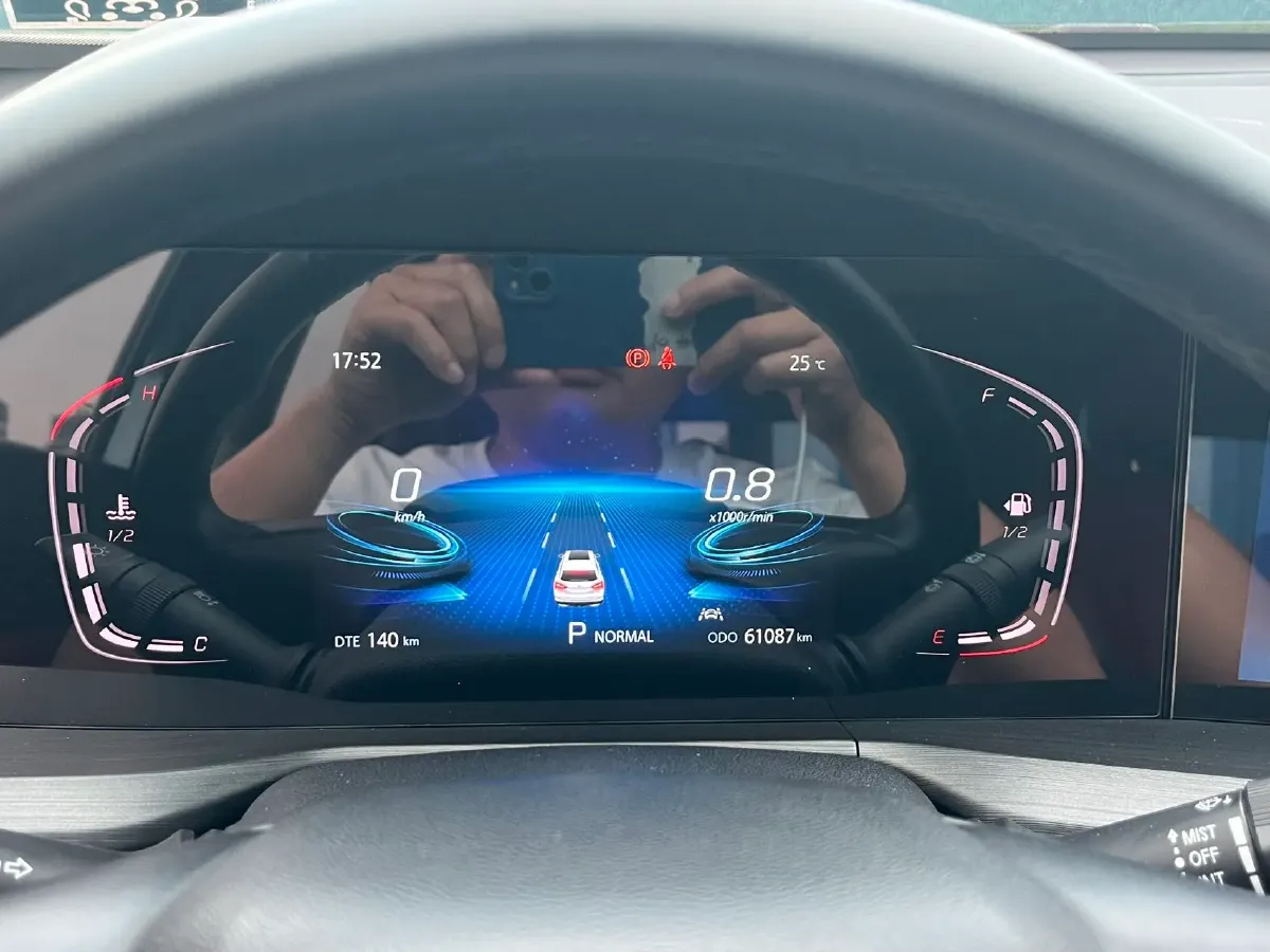 2020 ChangAn CS75 Plus 1.5T 178HP L4 6AT,autocango,china used car exporter,china ev exporter,chinese used car exporter,chinese used ev exporter