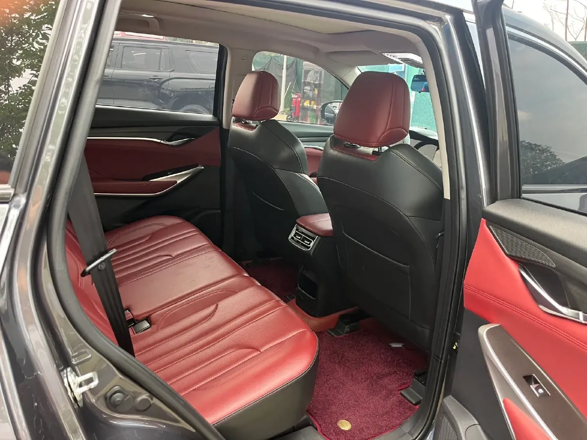 2020 ChangAn CS75 Plus 1.5T 178HP L4 6AT,autocango,china used car exporter,china ev exporter,chinese used car exporter,chinese used ev exporter