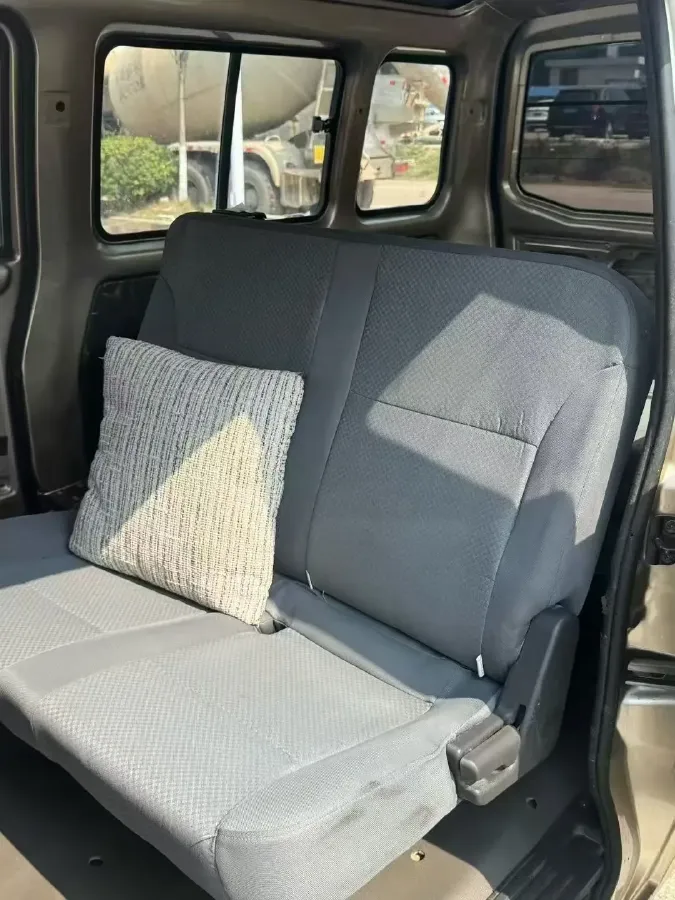 2021 WuLing RongGuang 1.5L 99HP L4 5MT,autocango,china used car exporter,china ev exporter,chinese used car exporter,chinese used ev exporter