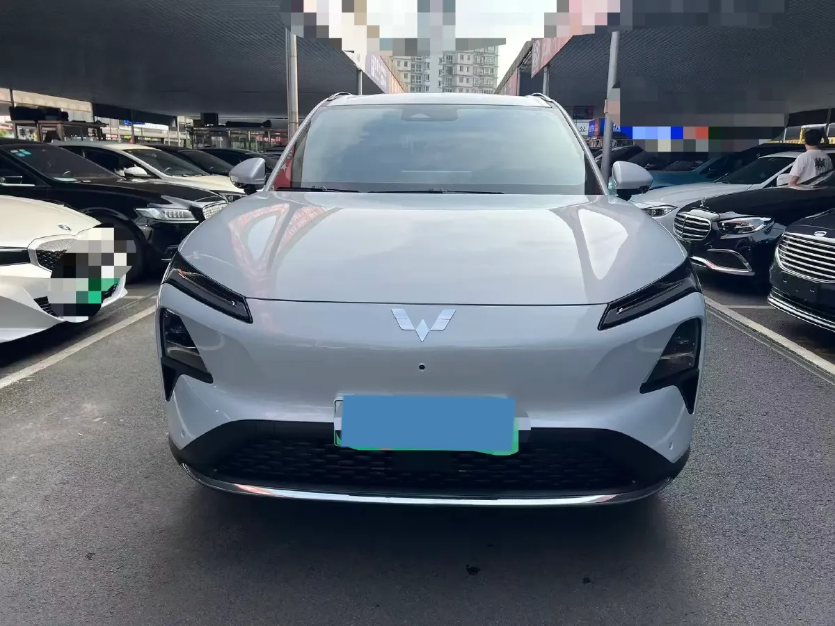 2024 WuLing XingGuangS BEV 60KWH,autocango,china used car exporter,china ev exporter,chinese used car exporter,chinese used ev exporter