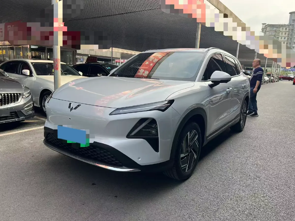 2024 WuLing XingGuangS BEV 60KWH,autocango,china used car exporter,china ev exporter,chinese used car exporter,chinese used ev exporter
