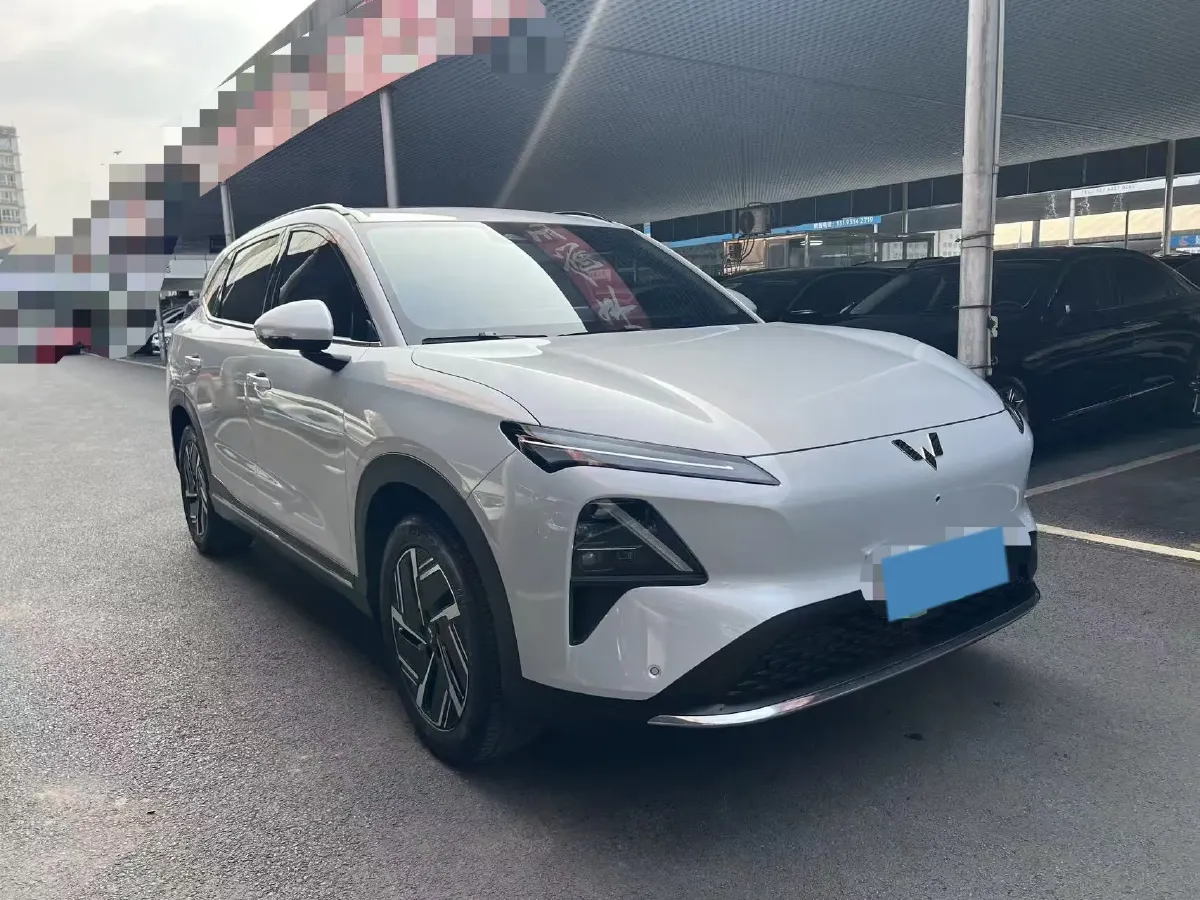 2024 WuLing XingGuangS BEV 60KWH,autocango,china used car exporter,china ev exporter,chinese used car exporter,chinese used ev exporter