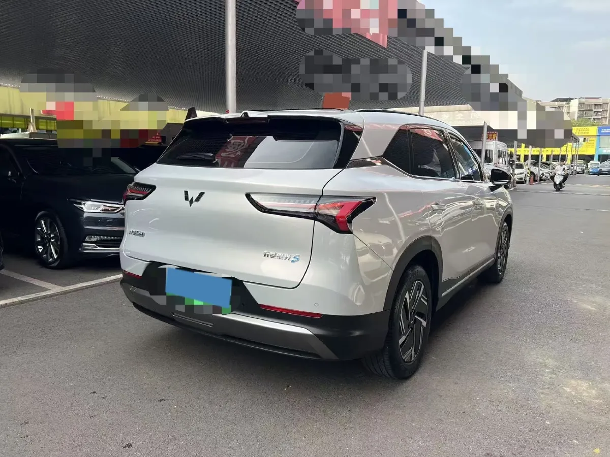 2024 WuLing XingGuangS BEV 60KWH,autocango,china used car exporter,china ev exporter,chinese used car exporter,chinese used ev exporter