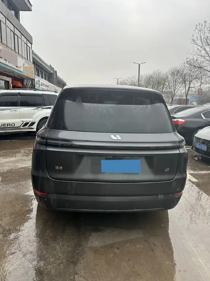 2022 Li L9 Range Extended 154HP REEV 42.6KWH,autocango,china used car exporter,china ev exporter,chinese used car exporter,chinese used ev exporter