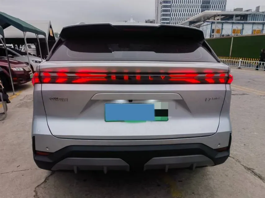 2025 Geely Galaxy L7 1.5L 112HP L4 1DHT PHEV 18.4KWH,autocango,china used car exporter,china ev exporter,chinese used car exporter,chinese used ev exporter