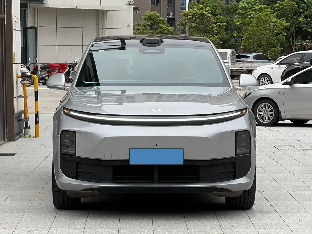 2024 Li L6 Range Extended 154HP L4 REEV 36.8KWH,autocango,china used car exporter,china ev exporter,chinese used car exporter,chinese used ev exporter