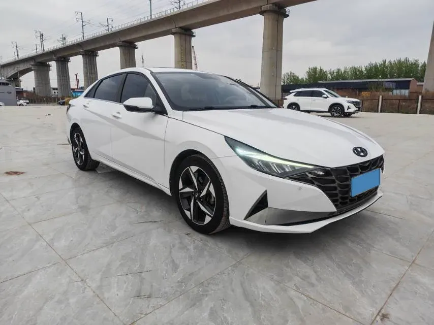 2021 Hyundai Elantra 1.5L 115HP L4 CVT,autocango,china used car exporter,china ev exporter,chinese used car exporter,chinese used ev exporter