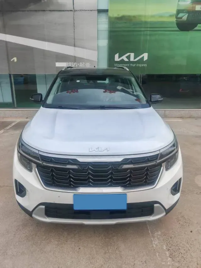 2023 Kia Seltos 1.5L 115HP L4 CVT,autocango,china used car exporter,china ev exporter,chinese used car exporter,chinese used ev exporter