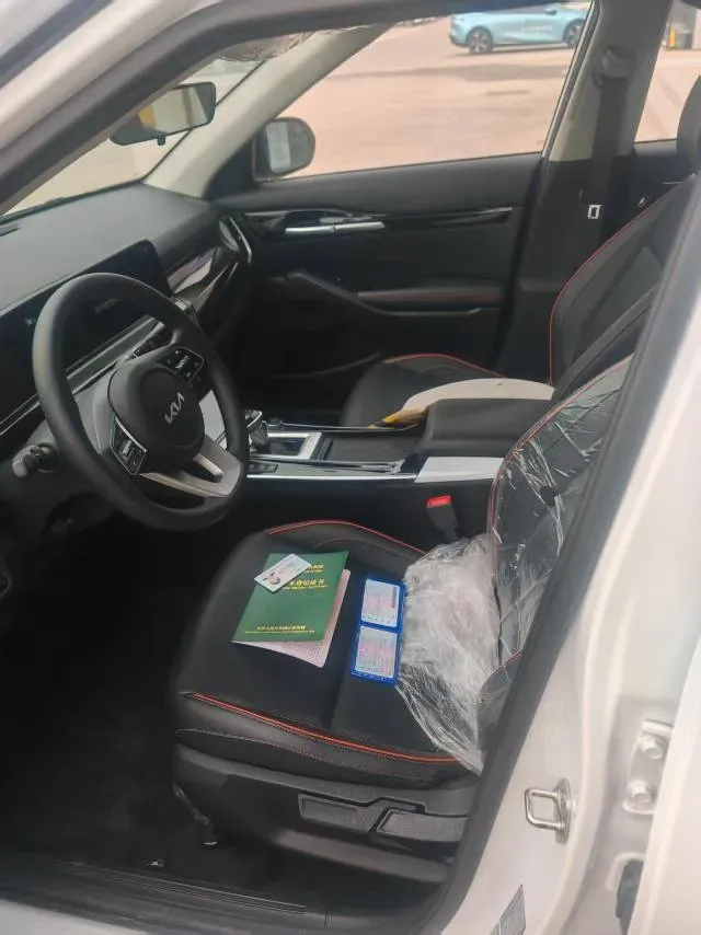 2023 Kia Seltos 1.5L 115HP L4 CVT,autocango,china used car exporter,china ev exporter,chinese used car exporter,chinese used ev exporter