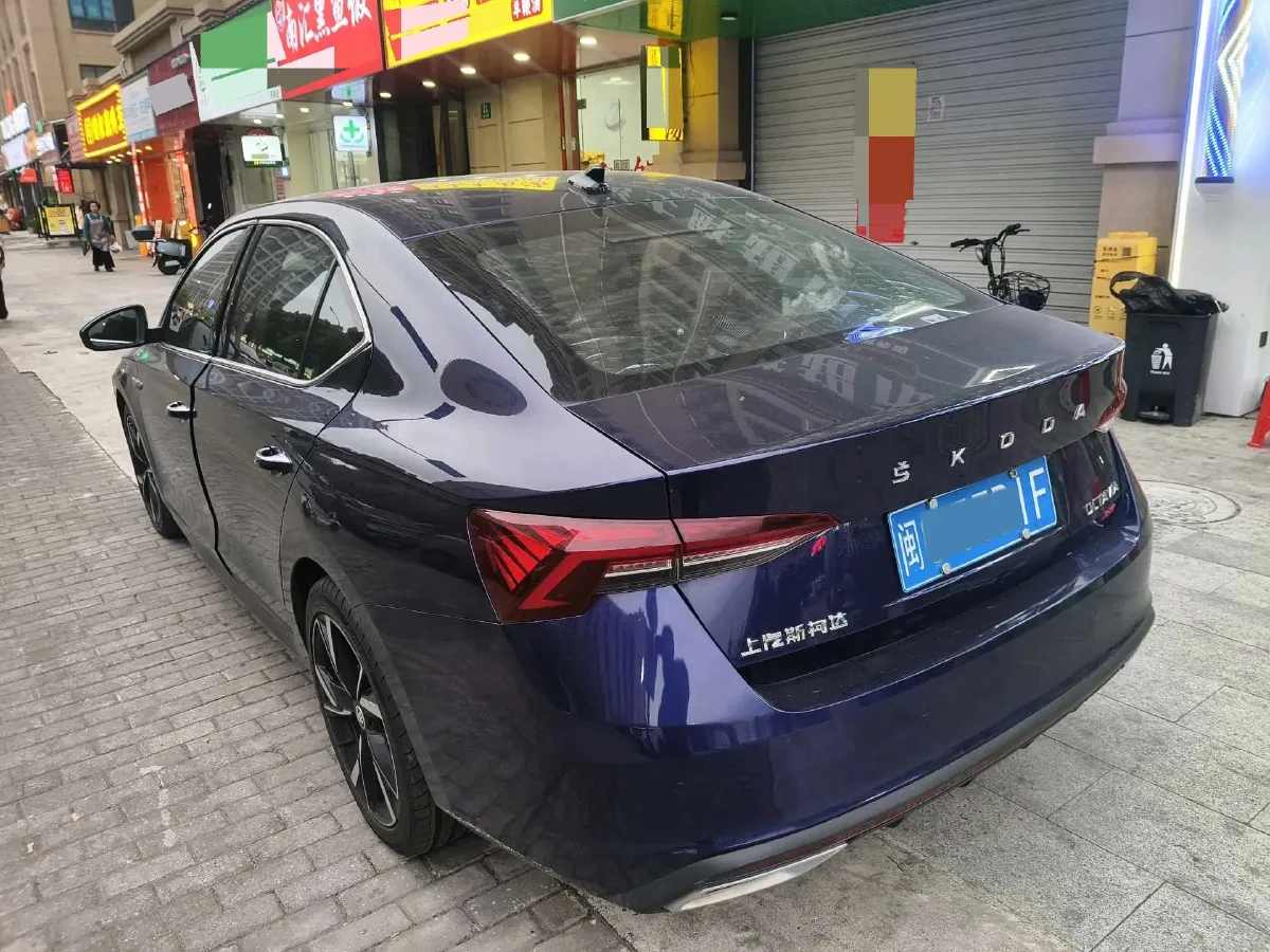 2021 Skoda Octavia 1.4T 150HP L4 7DCT,autocango,china used car exporter,china ev exporter,chinese used car exporter,chinese used ev exporter