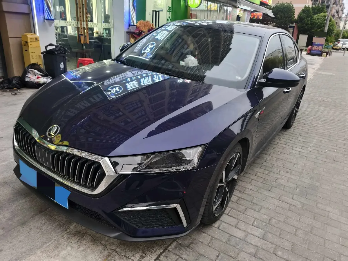 2021 Skoda Octavia 1.4T 150HP L4 7DCT,autocango,china used car exporter,china ev exporter,chinese used car exporter,chinese used ev exporter