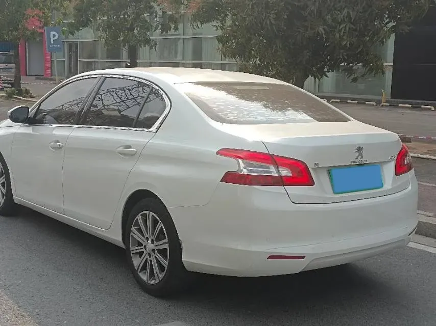 2014 Peugeot 408 1.8L 139HP L4 6AT,autocango,china used car exporter,china ev exporter,chinese used car exporter,chinese used ev exporter