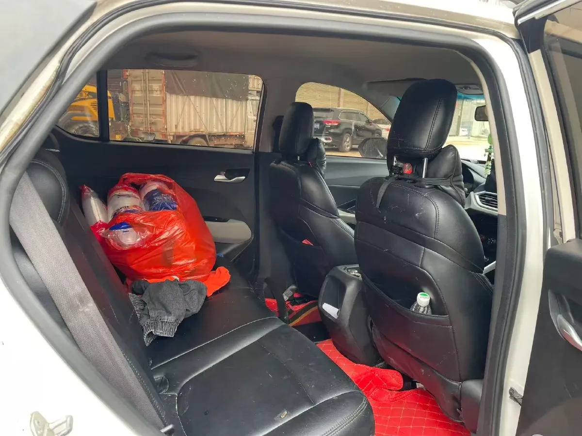 2017 BaoJun 510 1.5L 112HP L4 6MT,autocango,china used car exporter,china ev exporter,chinese used car exporter,chinese used ev exporter