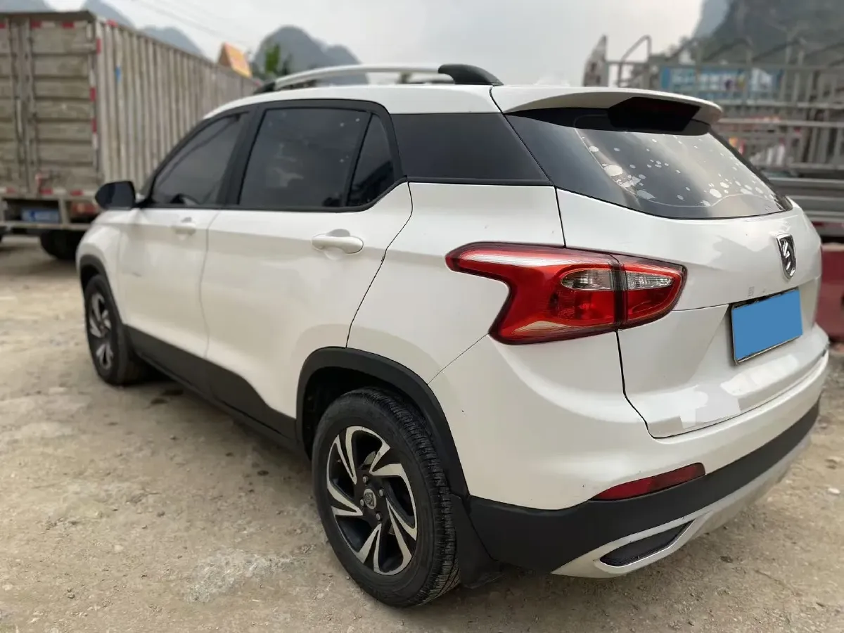 2017 BaoJun 510 1.5L 112HP L4 6MT,autocango,china used car exporter,china ev exporter,chinese used car exporter,chinese used ev exporter