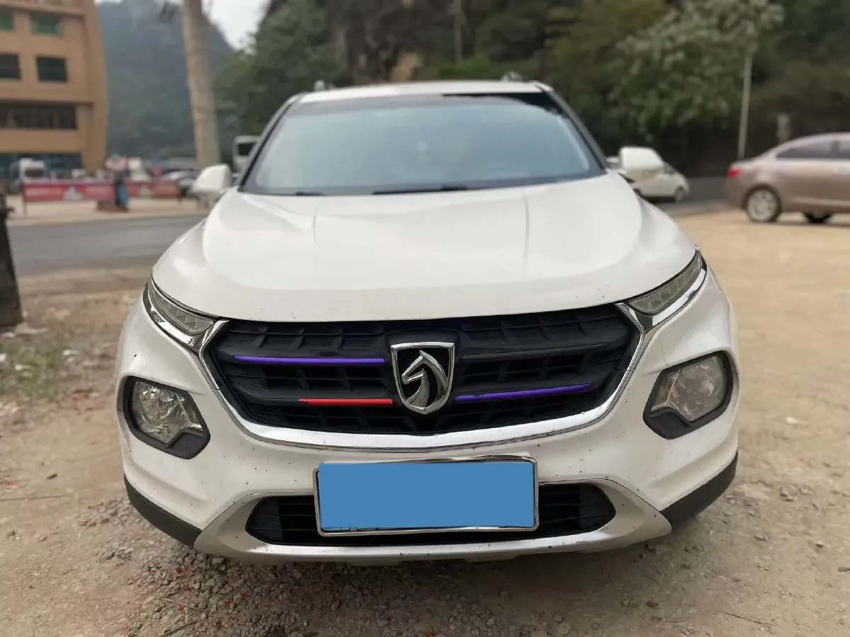2017 BaoJun 510 1.5L 112HP L4 6MT,autocango,china used car exporter,china ev exporter,chinese used car exporter,chinese used ev exporter