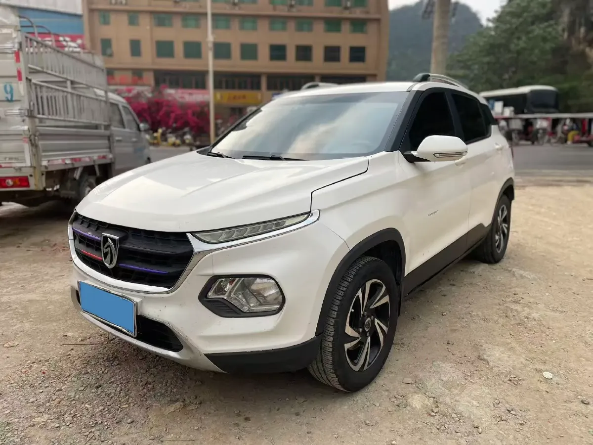 2017 BaoJun 510 1.5L 112HP L4 6MT,autocango,china used car exporter,china ev exporter,chinese used car exporter,chinese used ev exporter