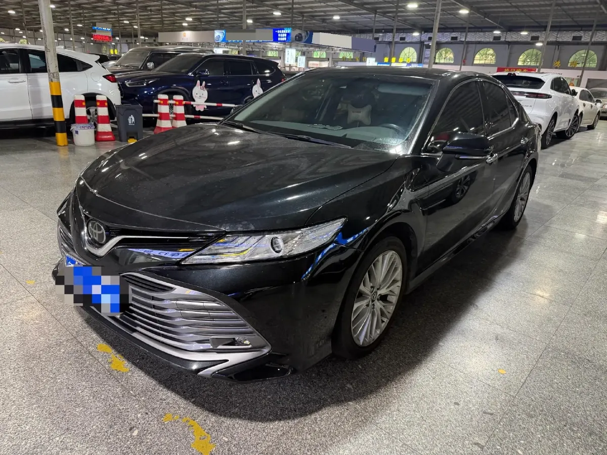 2019 Toyota Camry 2.5L 209HP L4 8AT,autocango,china used car exporter,china ev exporter,chinese used car exporter,chinese used ev exporter