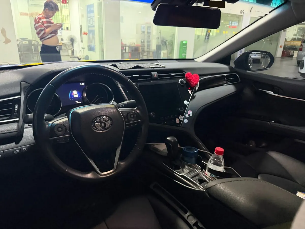 2019 Toyota Camry 2.5L 209HP L4 8AT,autocango,china used car exporter,china ev exporter,chinese used car exporter,chinese used ev exporter