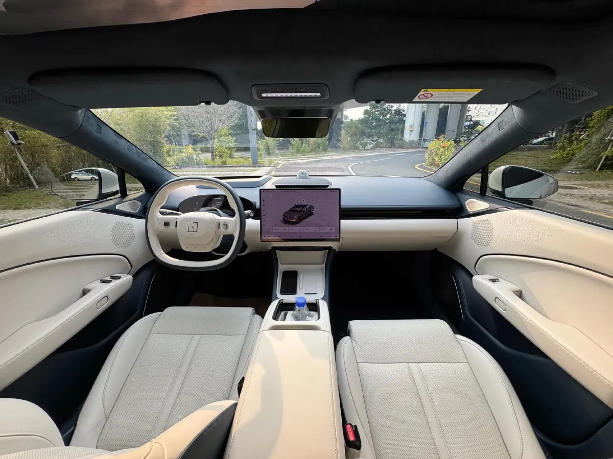 2025 Zeekr 007 BEV 75KWH,autocango,china used car exporter,china ev exporter,chinese used car exporter,chinese used ev exporter