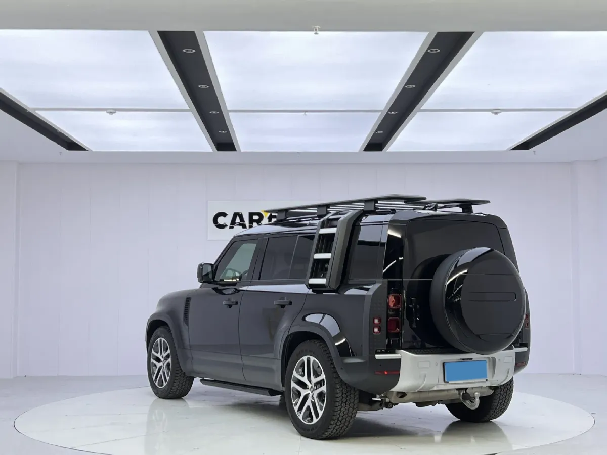 2024 Land Rover Defender 3.0T 400HP L6 8AT,autocango,china used car exporter,china ev exporter,chinese used car exporter,chinese used ev exporter