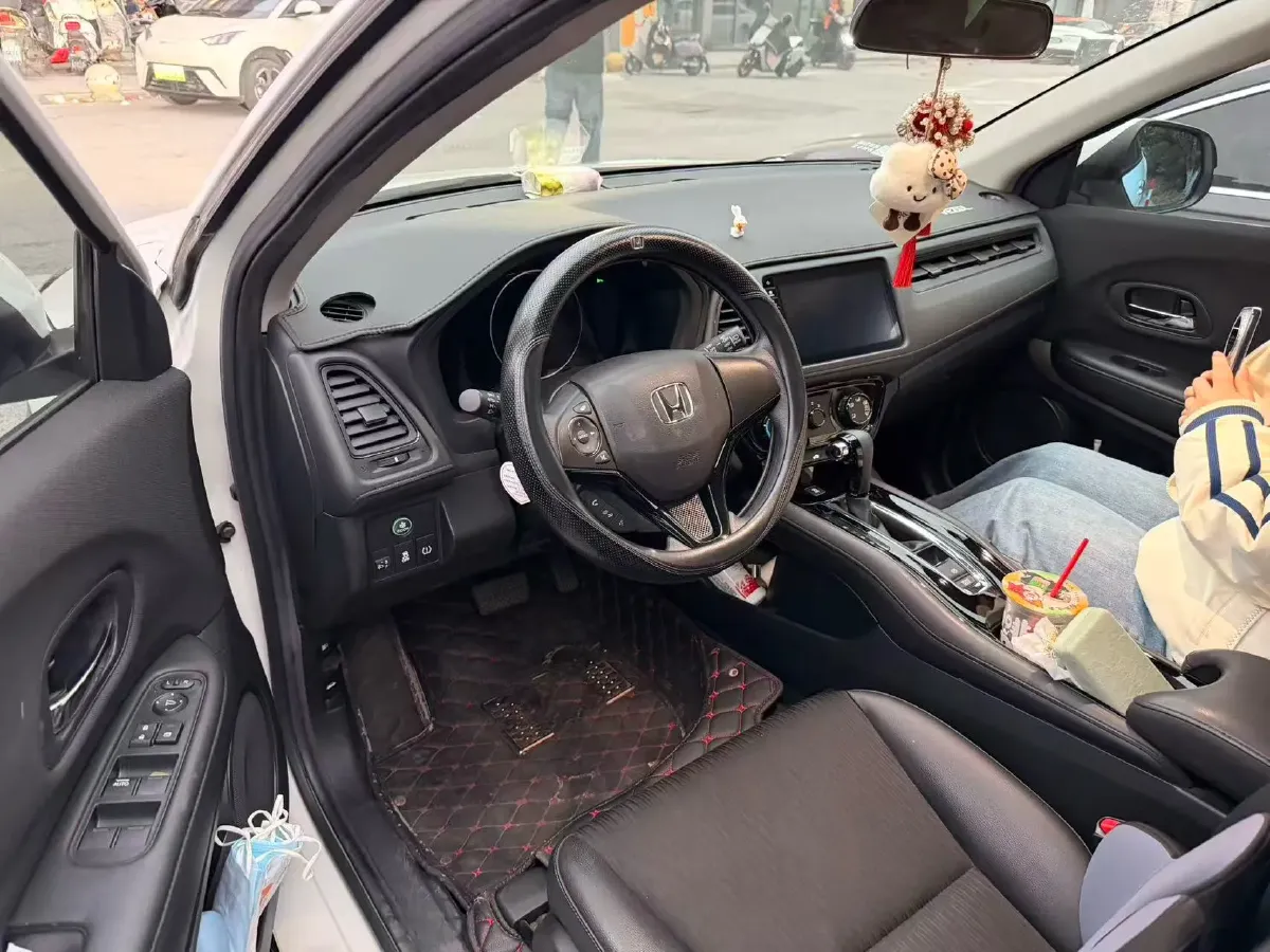 2020 Honda Vezel 1.5L 131HP L4 CVT,autocango,china used car exporter,china ev exporter,chinese used car exporter,chinese used ev exporter