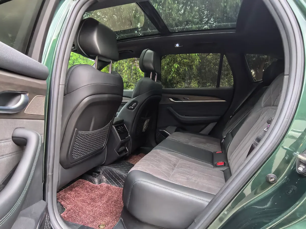 2025 Geely Monjaro 2.0T 238HP L4 8AT,autocango,china used car exporter,china ev exporter,chinese used car exporter,chinese used ev exporter