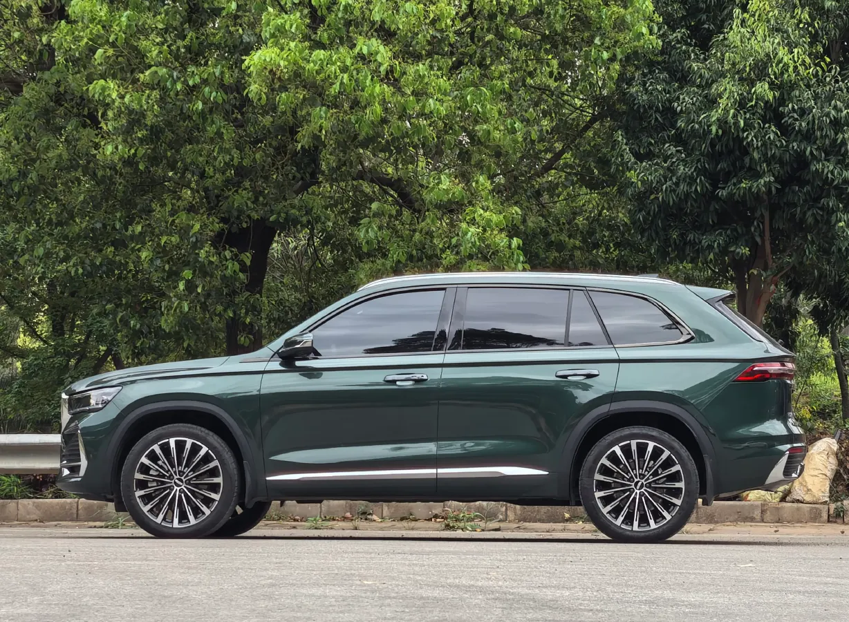 2025 Geely Monjaro 2.0T 238HP L4 8AT,autocango,china used car exporter,china ev exporter,chinese used car exporter,chinese used ev exporter