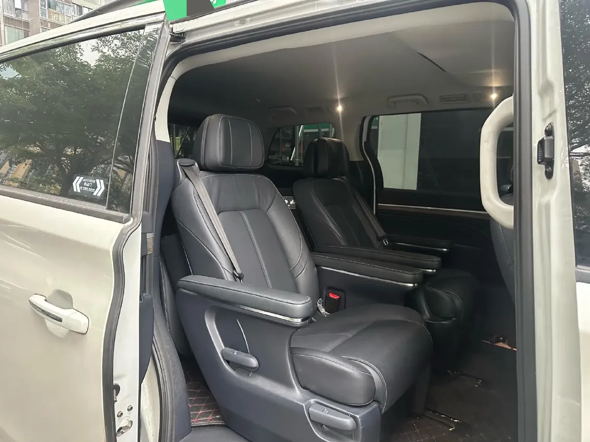 2023 GAC Trumpchi M8 2.0T 252HP L4 8AT,autocango,china used car exporter,china ev exporter,chinese used car exporter,chinese used ev exporter