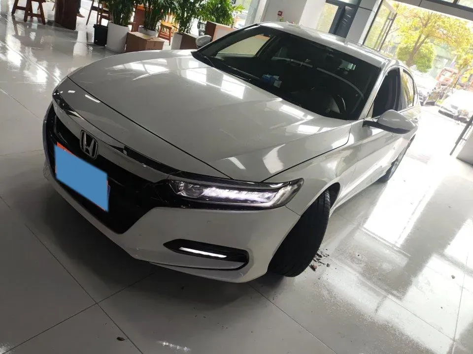 2021 Honda Accord 1.5T 194HP L4 CVT,autocango,china used car exporter,china ev exporter,chinese used car exporter,chinese used ev exporter