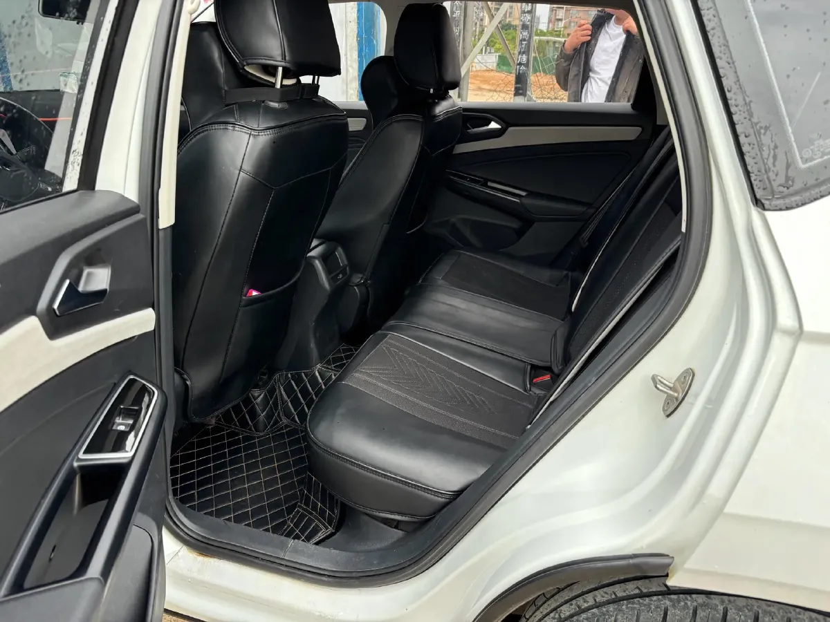 2022 Jetta VS5 1.4T 150HP L4 5MT,autocango,china used car exporter,china ev exporter,chinese used car exporter,chinese used ev exporter