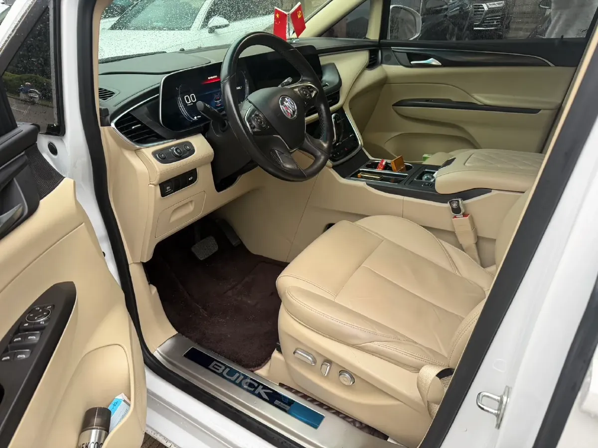 2022 Buick GL8 2.0T 237HP L4 9AT,autocango,china used car exporter,china ev exporter,chinese used car exporter,chinese used ev exporter