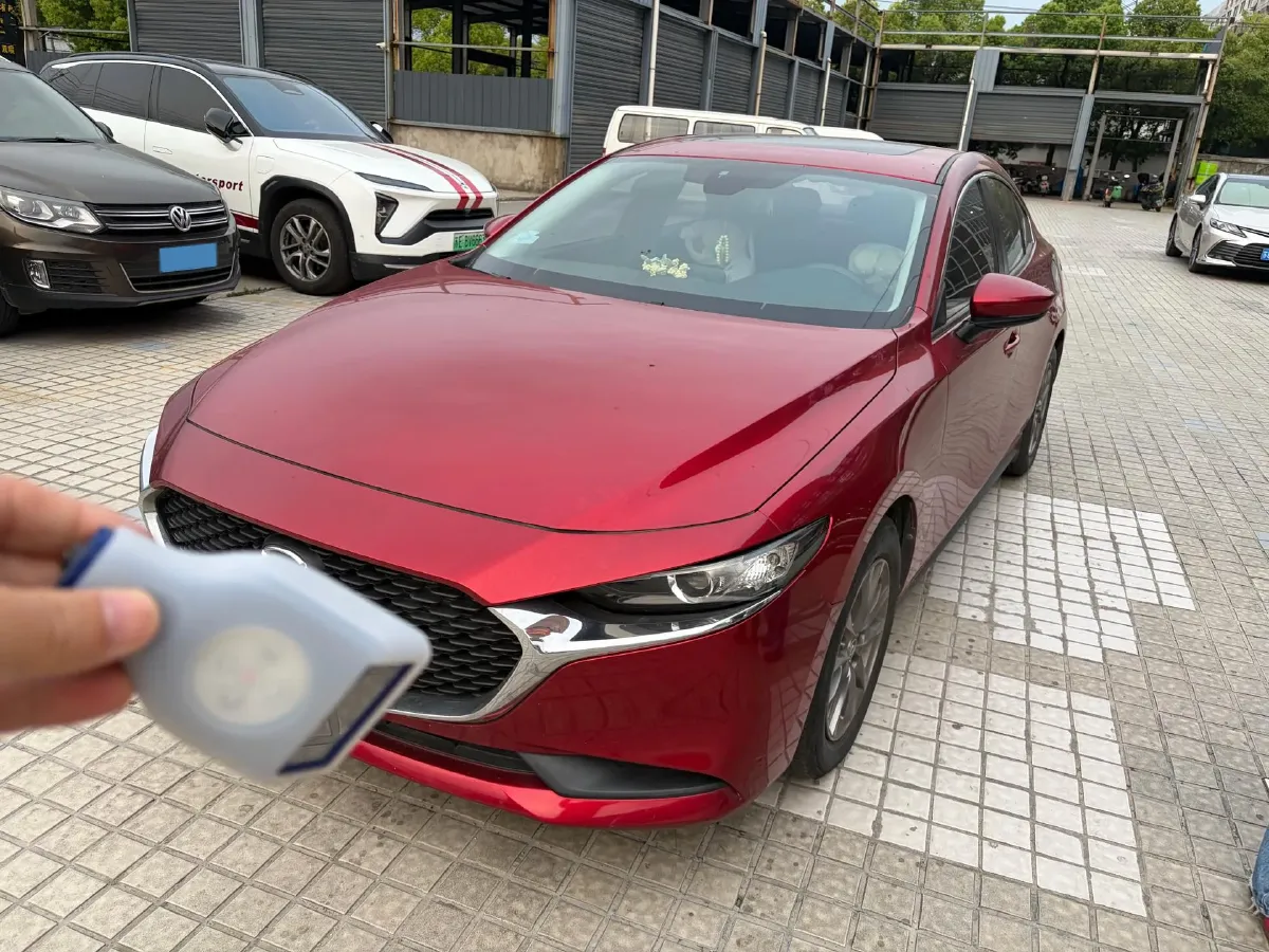 2020 Mazda 3 Axela 1.5L 117HP L4 6AT,autocango,china used car exporter,china ev exporter,chinese used car exporter,chinese used ev exporter