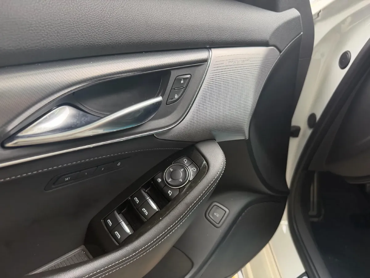 2020 Cadillac CT5 2.0T 237HP L4 10AT,autocango,china used car exporter,china ev exporter,chinese used car exporter,chinese used ev exporter