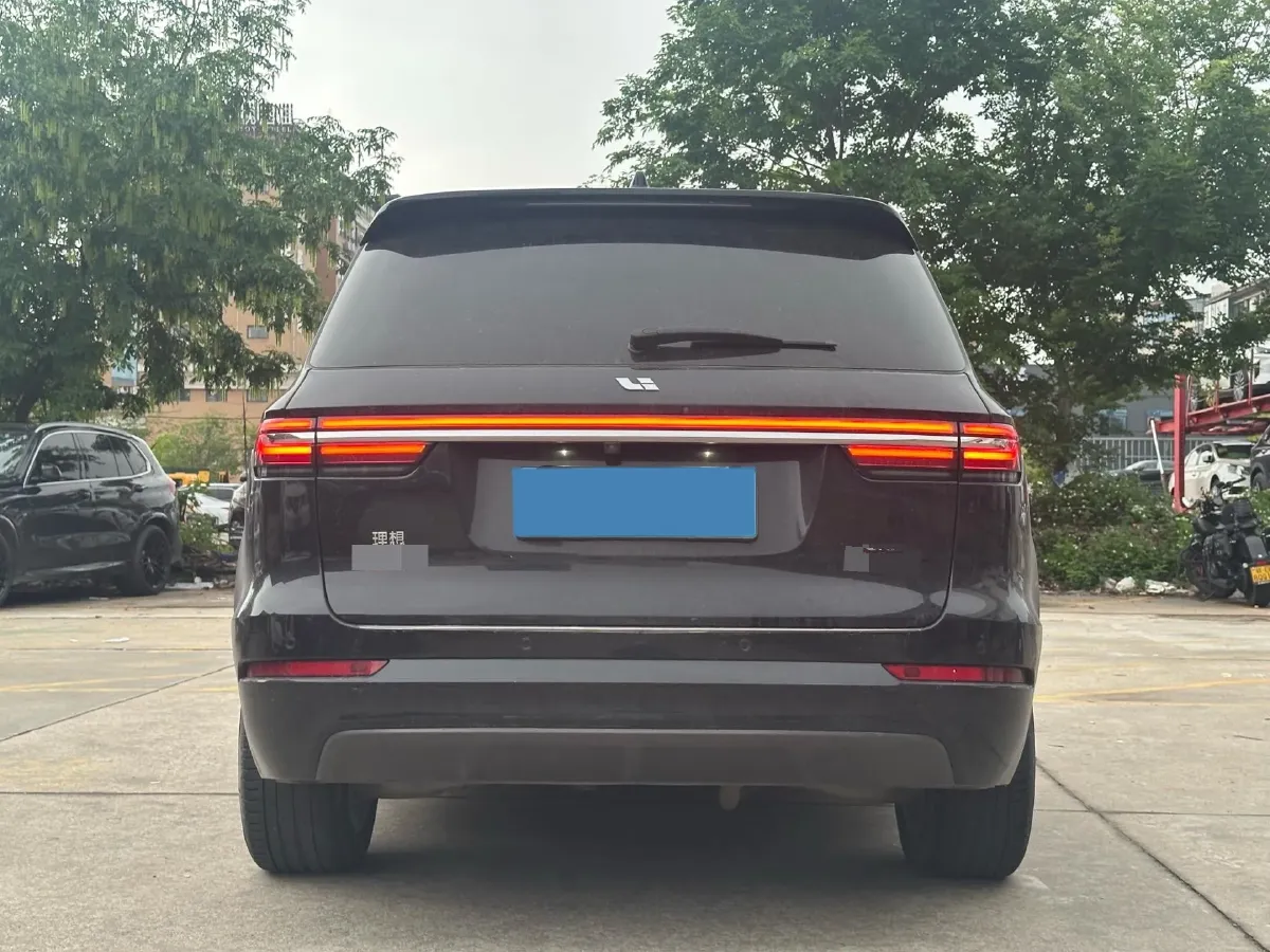 2021 Li ONE Range Extended 131HP REEV 40.5KWH,autocango,china used car exporter,china ev exporter,chinese used car exporter,chinese used ev exporter