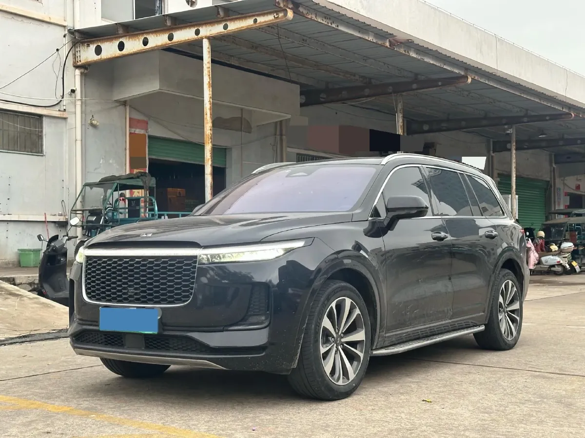 2021 Li ONE Range Extended 131HP REEV 40.5KWH,autocango,china used car exporter,china ev exporter,chinese used car exporter,chinese used ev exporter