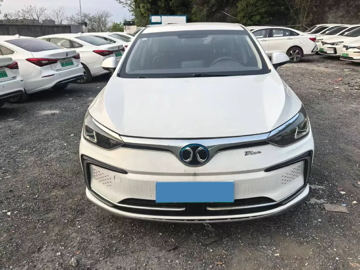 2018 BeiJing Auto EU5 BEV 53.66KWH,autocango,china used car exporter,china ev exporter,chinese used car exporter,chinese used ev exporter