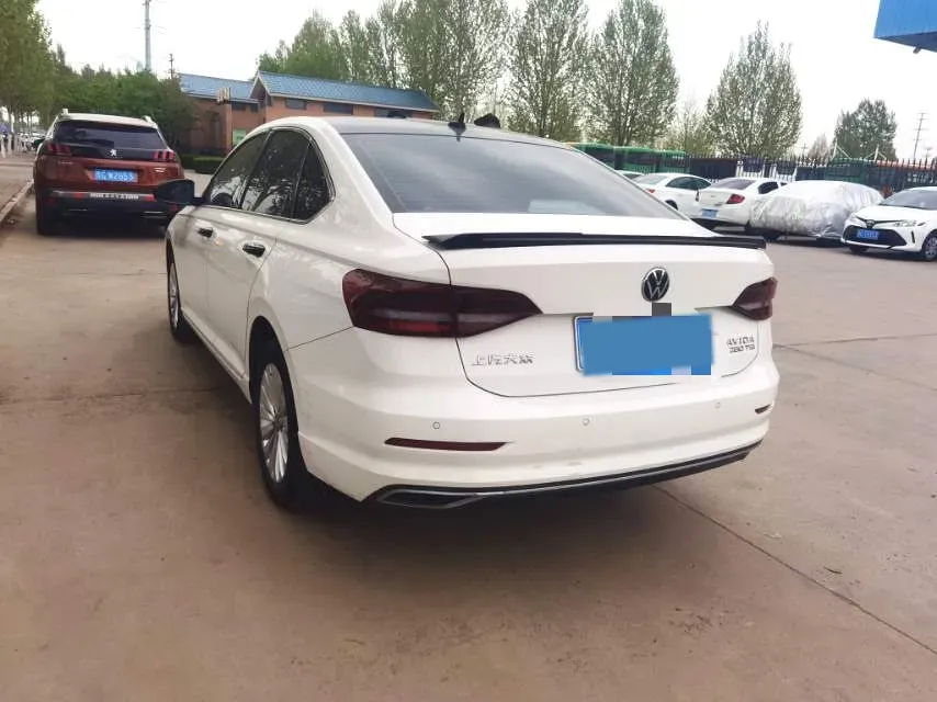 2021 Volkswagen Lavida 1.5L 113HP L4 6AT,autocango,china used car exporter,china ev exporter,chinese used car exporter,chinese used ev exporter