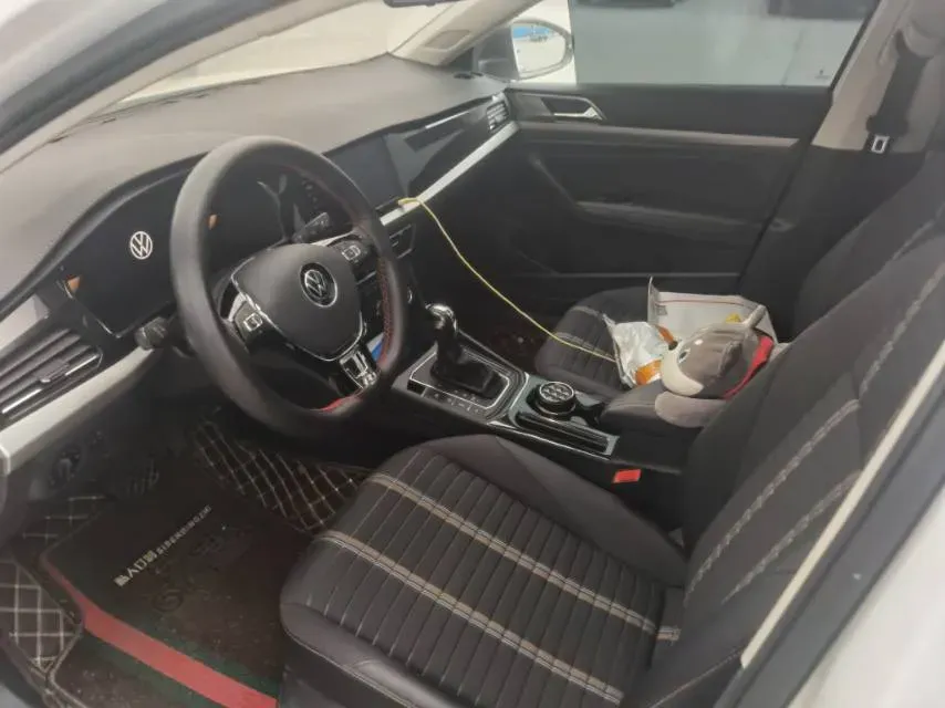 2021 Volkswagen Lavida 1.5L 113HP L4 6AT,autocango,china used car exporter,china ev exporter,chinese used car exporter,chinese used ev exporter