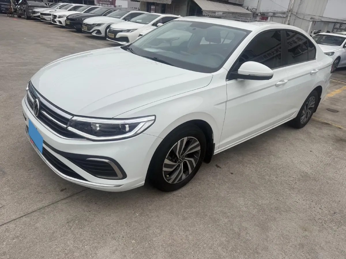 2024 Volkswagen Bora 1.2T 116HP L4 7DCT,autocango,china used car exporter,china ev exporter,chinese used car exporter,chinese used ev exporter