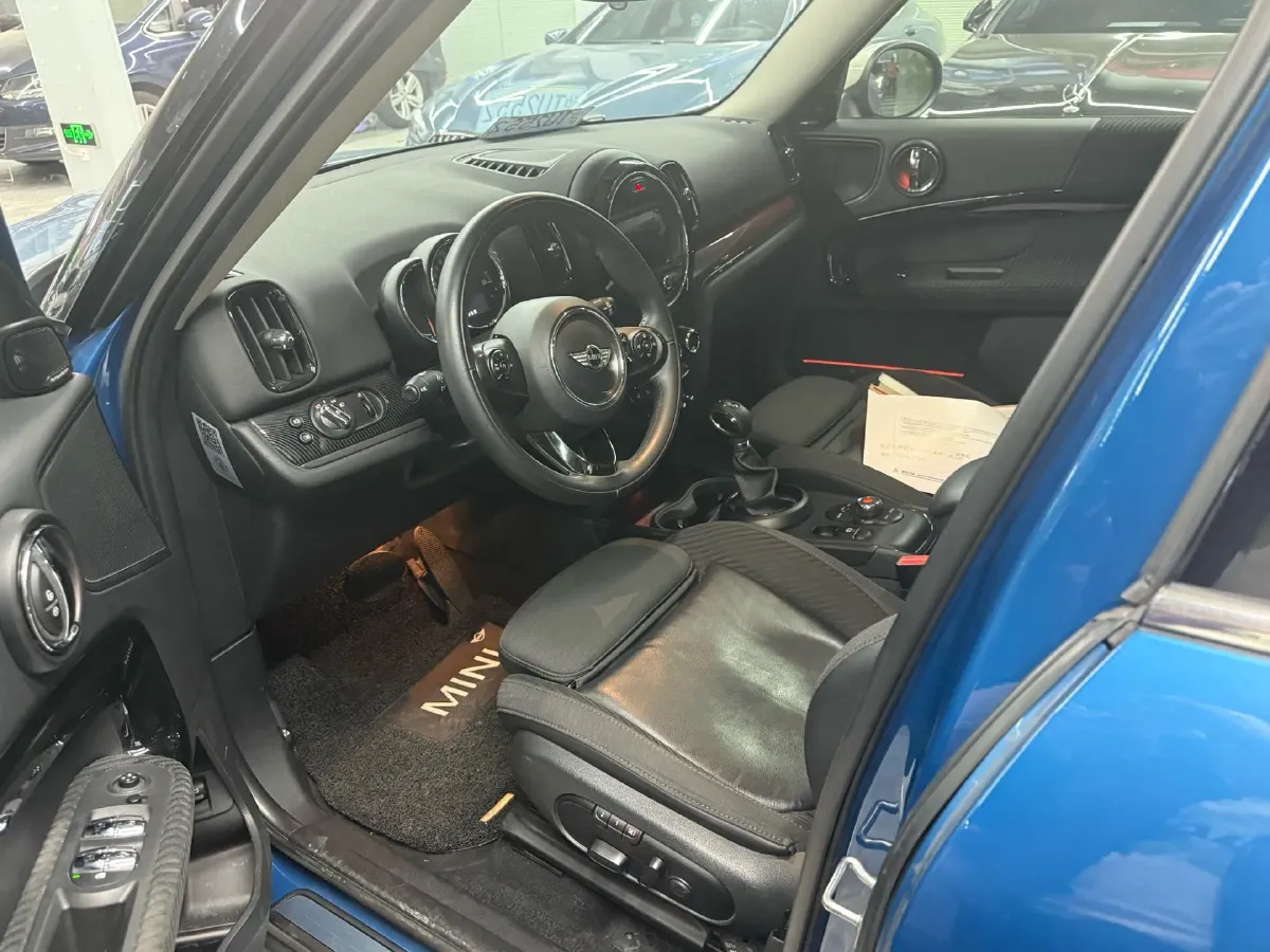 2018 Infiniti QX30 1.6T 156HP L4 7DCT,autocango,china used car exporter,china ev exporter,chinese used car exporter,chinese used ev exporter